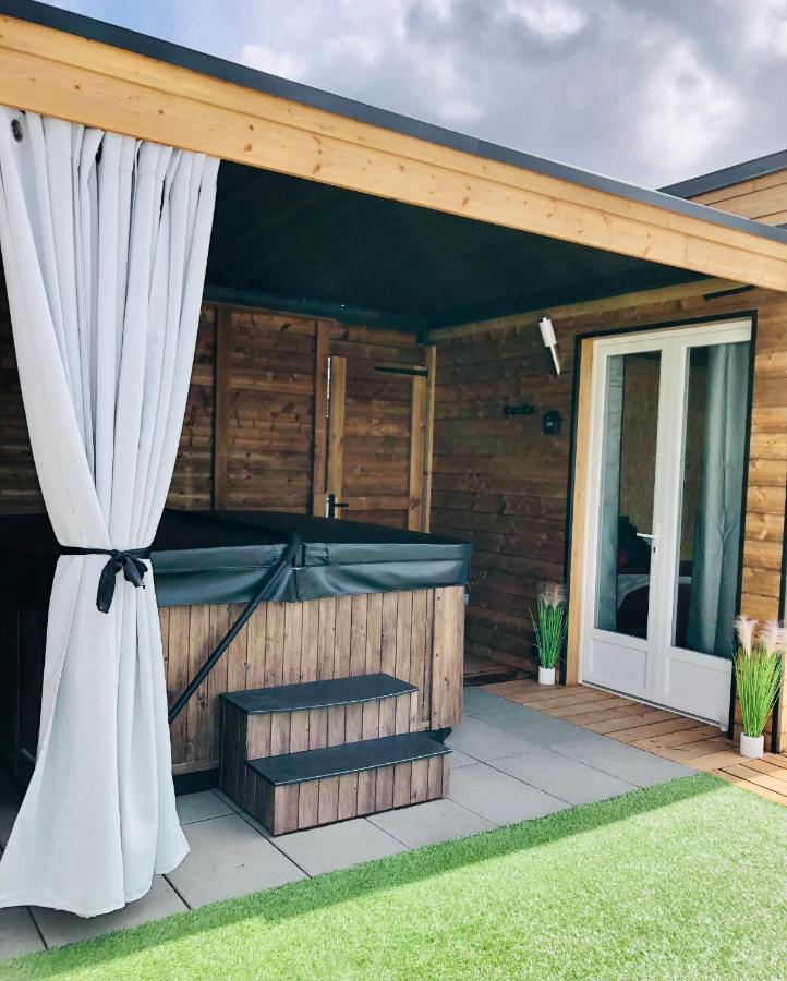 Mini Love Room Jacuzzi Privatif Urimenil Extérieur photo