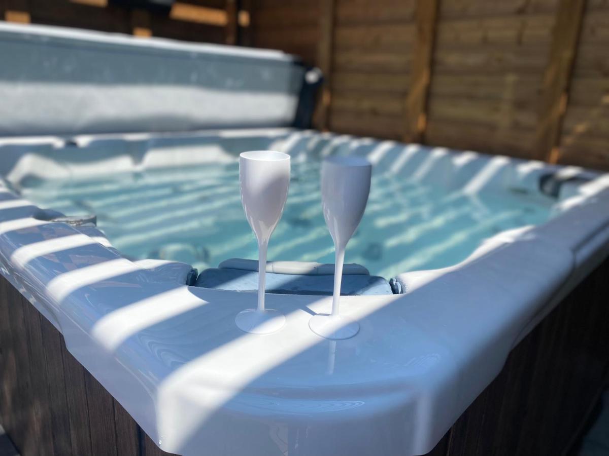Mini Love Room Jacuzzi Privatif Urimenil Extérieur photo