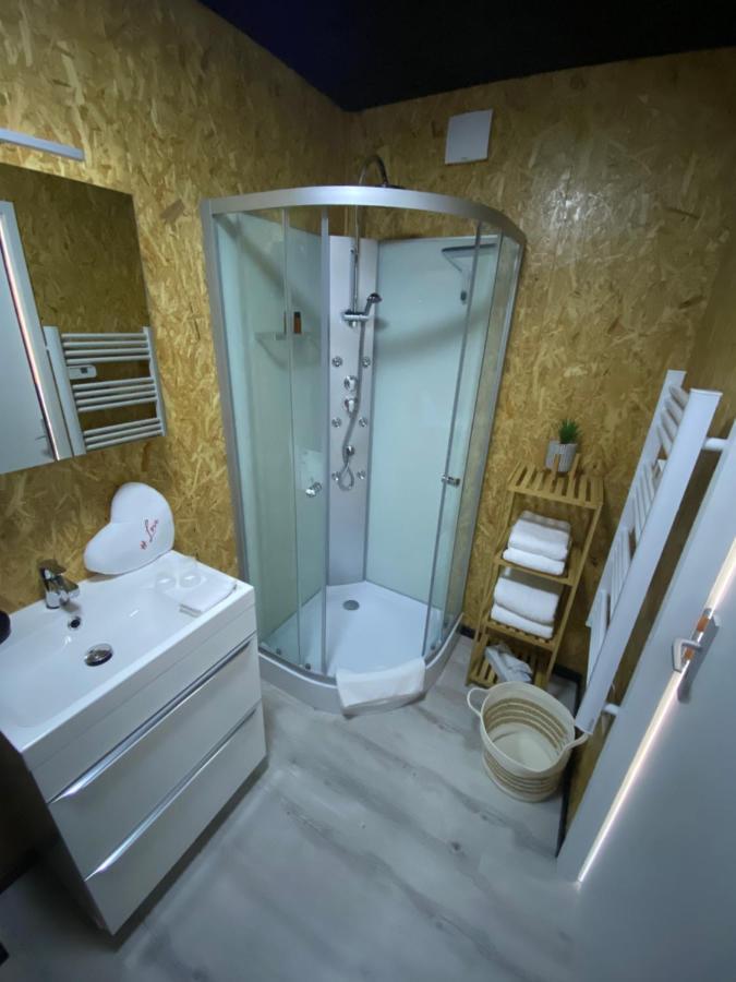 Mini Love Room Jacuzzi Privatif Urimenil Extérieur photo