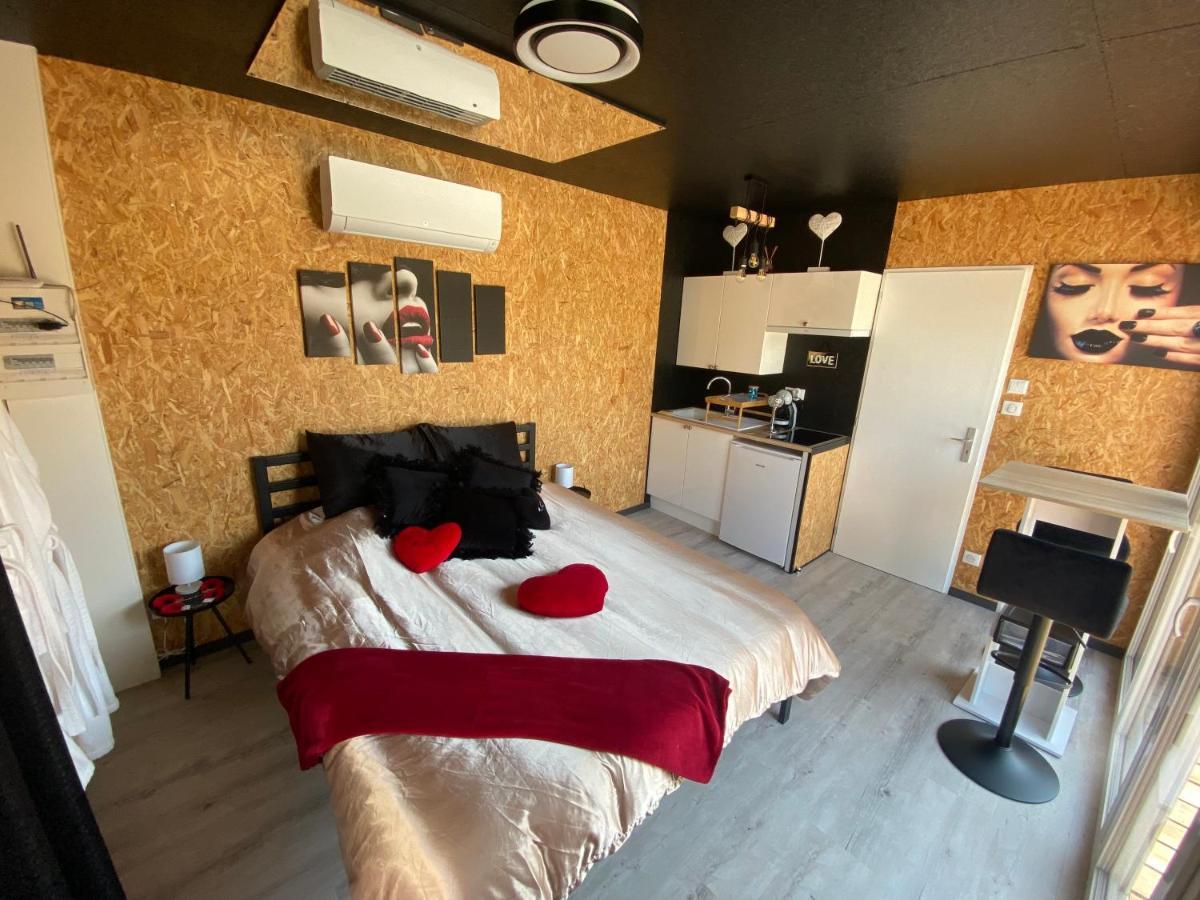 Mini Love Room Jacuzzi Privatif Urimenil Extérieur photo